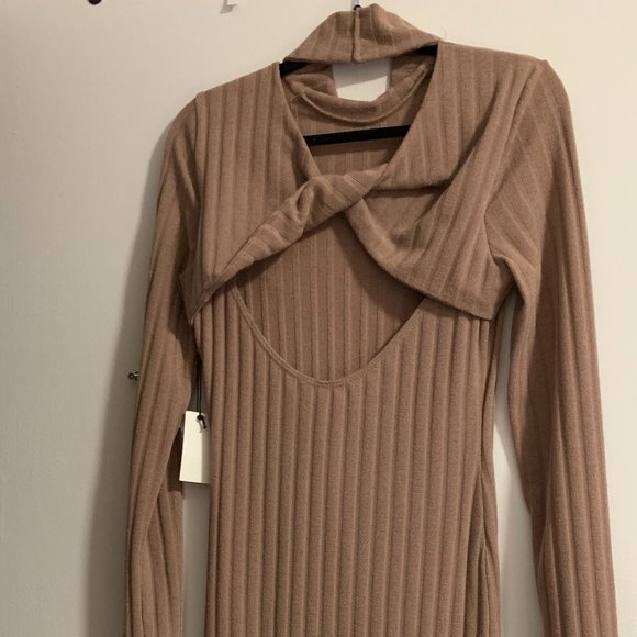 NWT Floret Studios Twist Back Long Sleeve Ribbed Sweater Dress, Mocha, Sz Medium - Picture 13 of 14